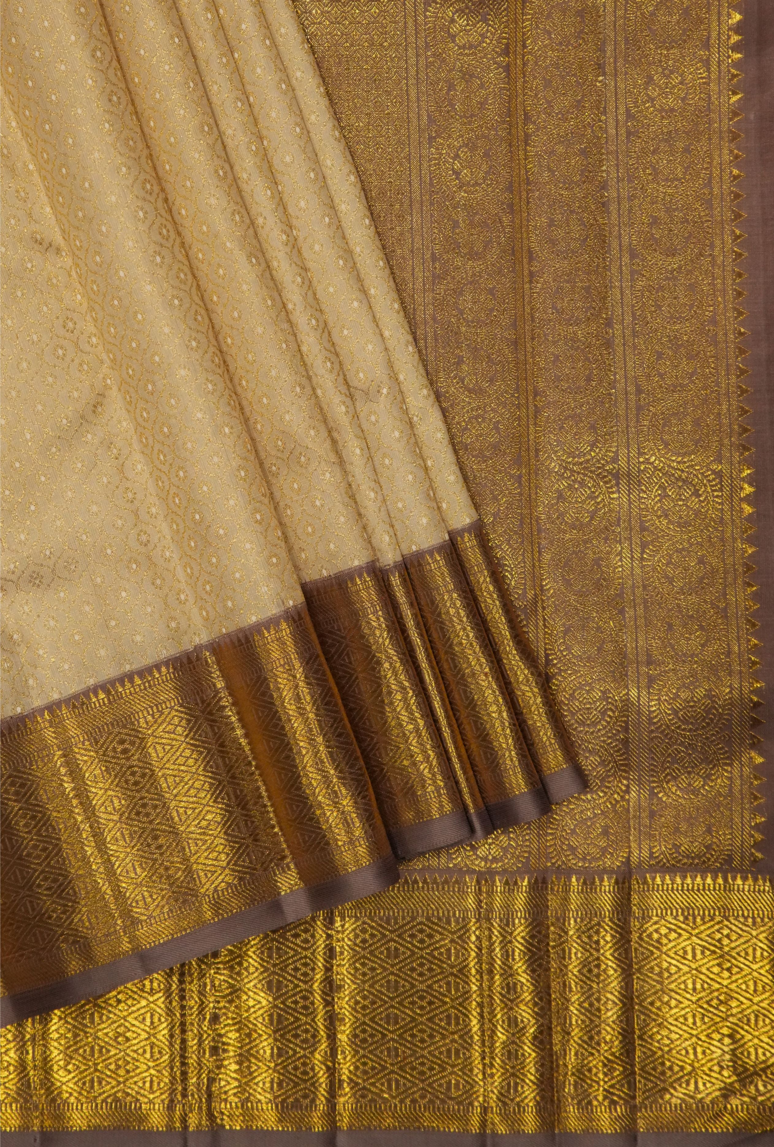 Kriti Ivory Bridal Kanchi Saree