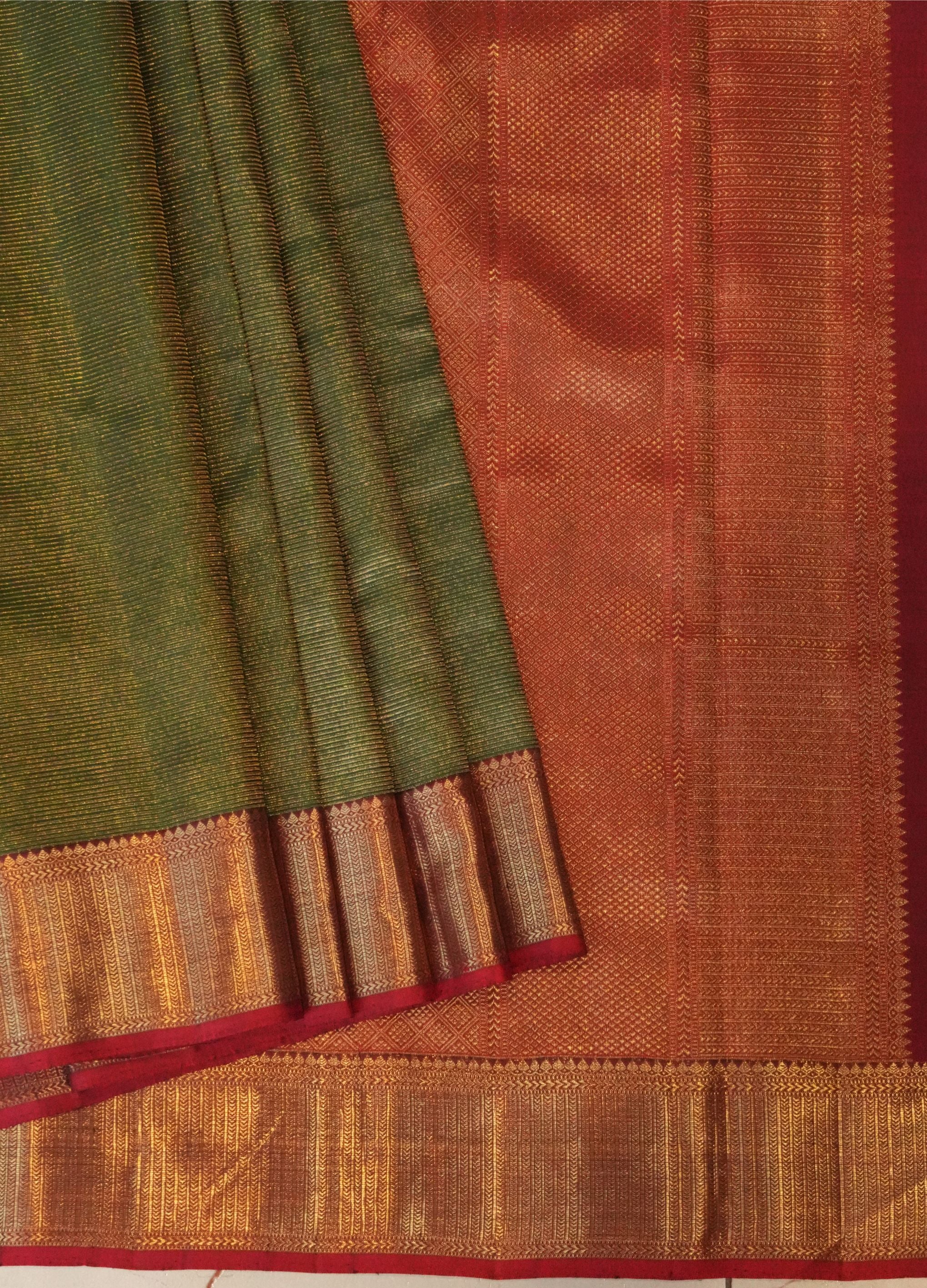 Dark Green Vintage Saree with Red Border