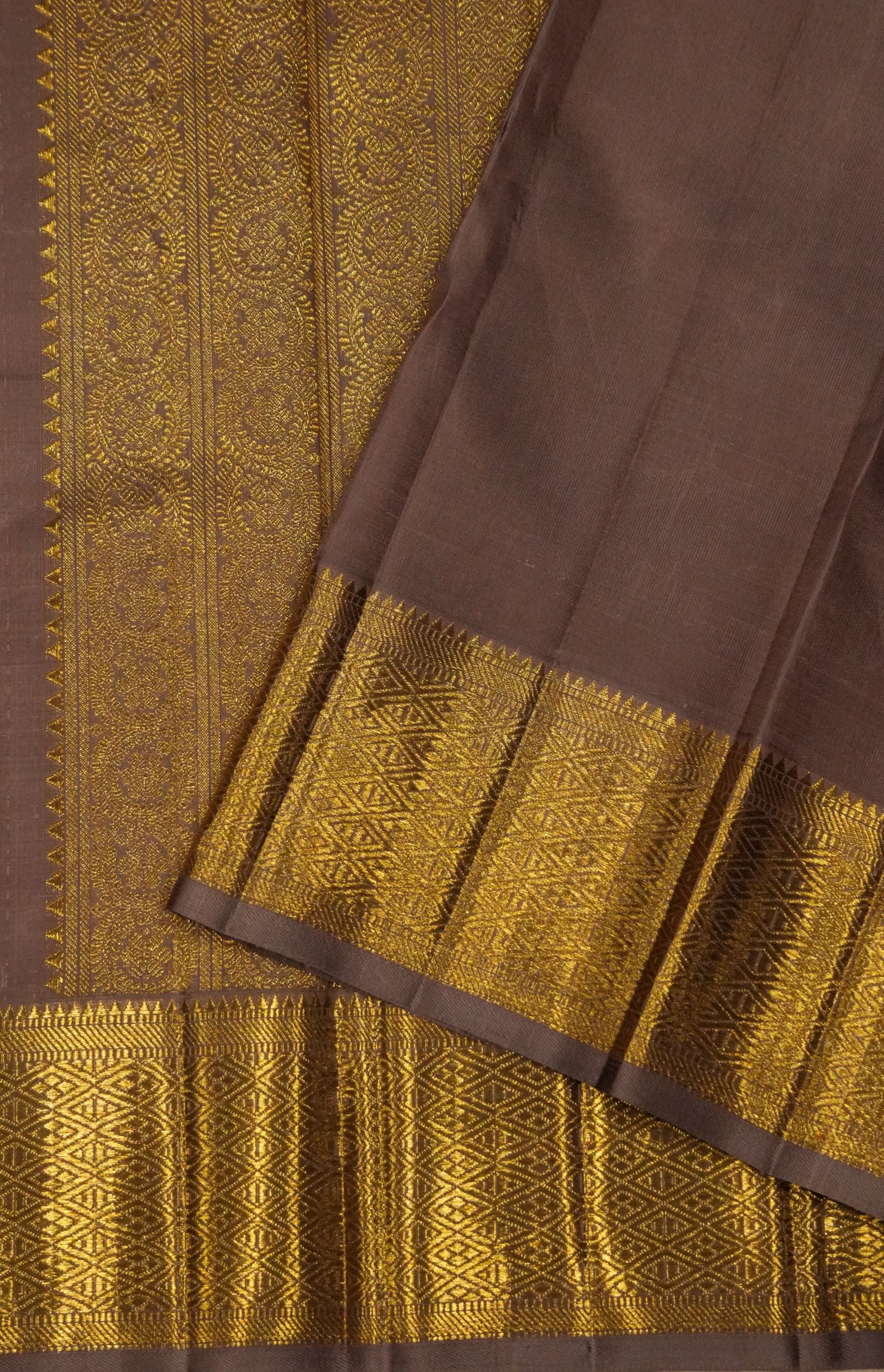 Kriti Ivory Bridal Kanchi Saree