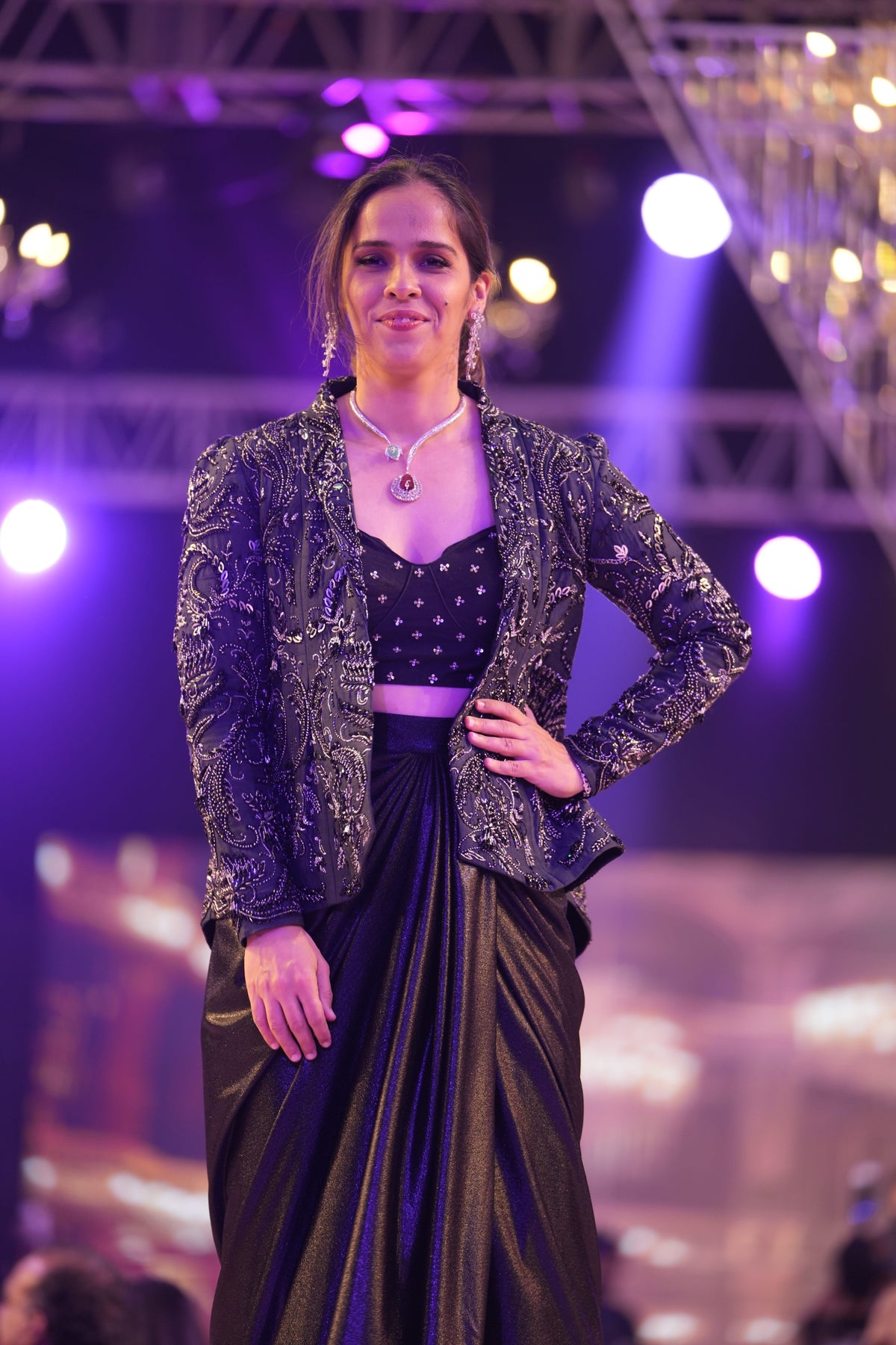 ABHARNA JACKET DRAPE SET
