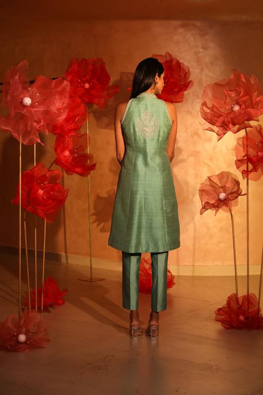 Ablaze Agate Green Embroidered Kurta Set