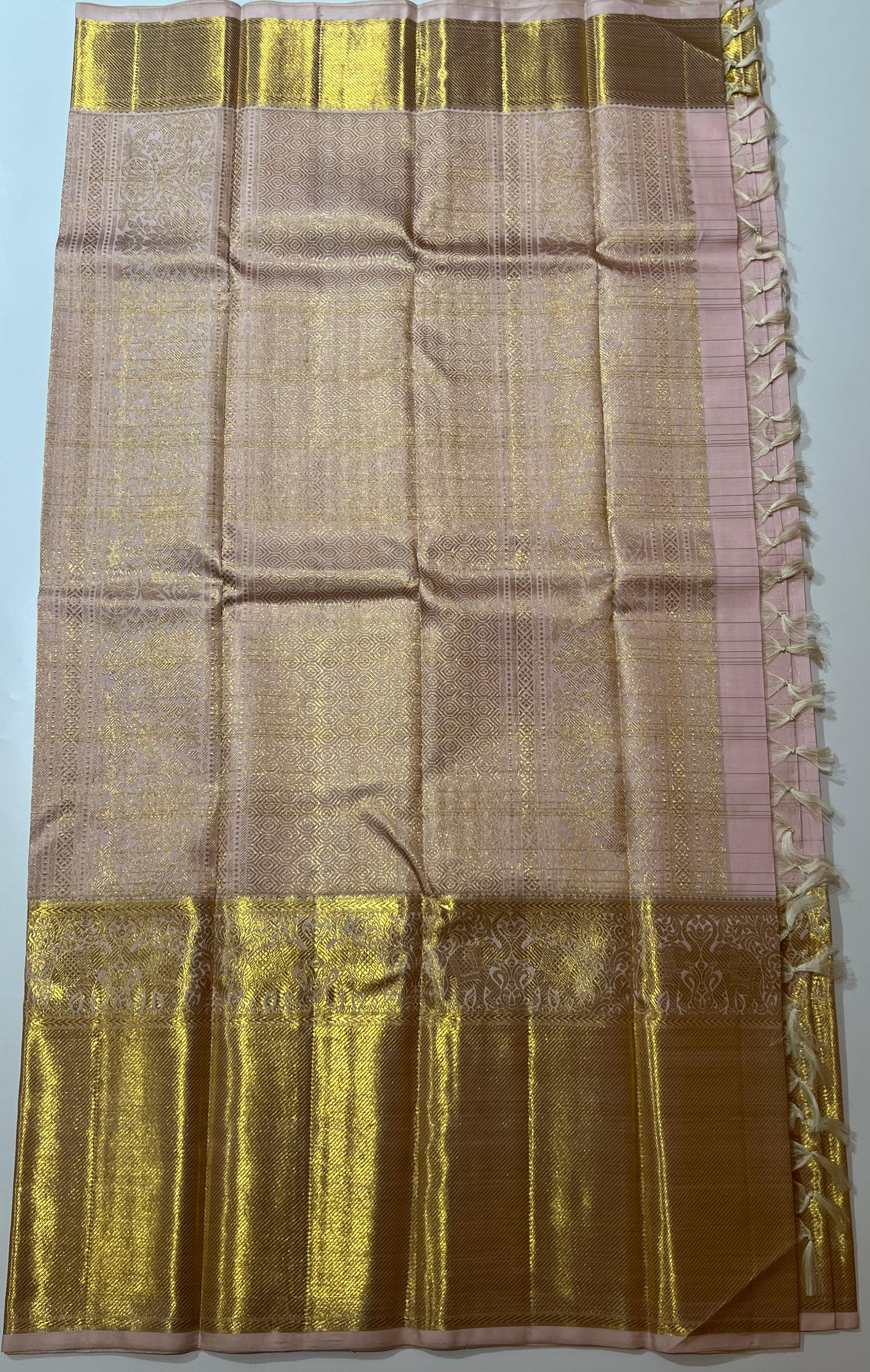 Check pattern Light pink and golden Kanjeevaram silk saree