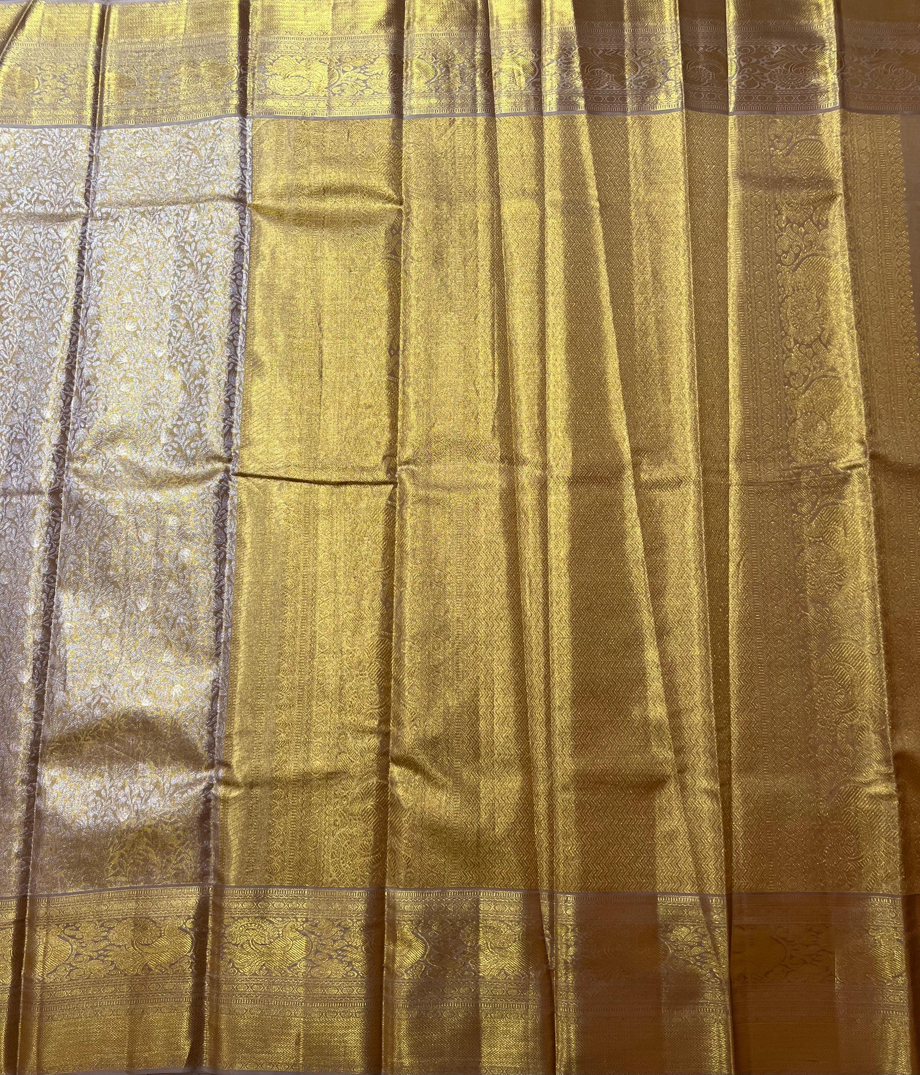 Golden Kanjeevaran silk saree