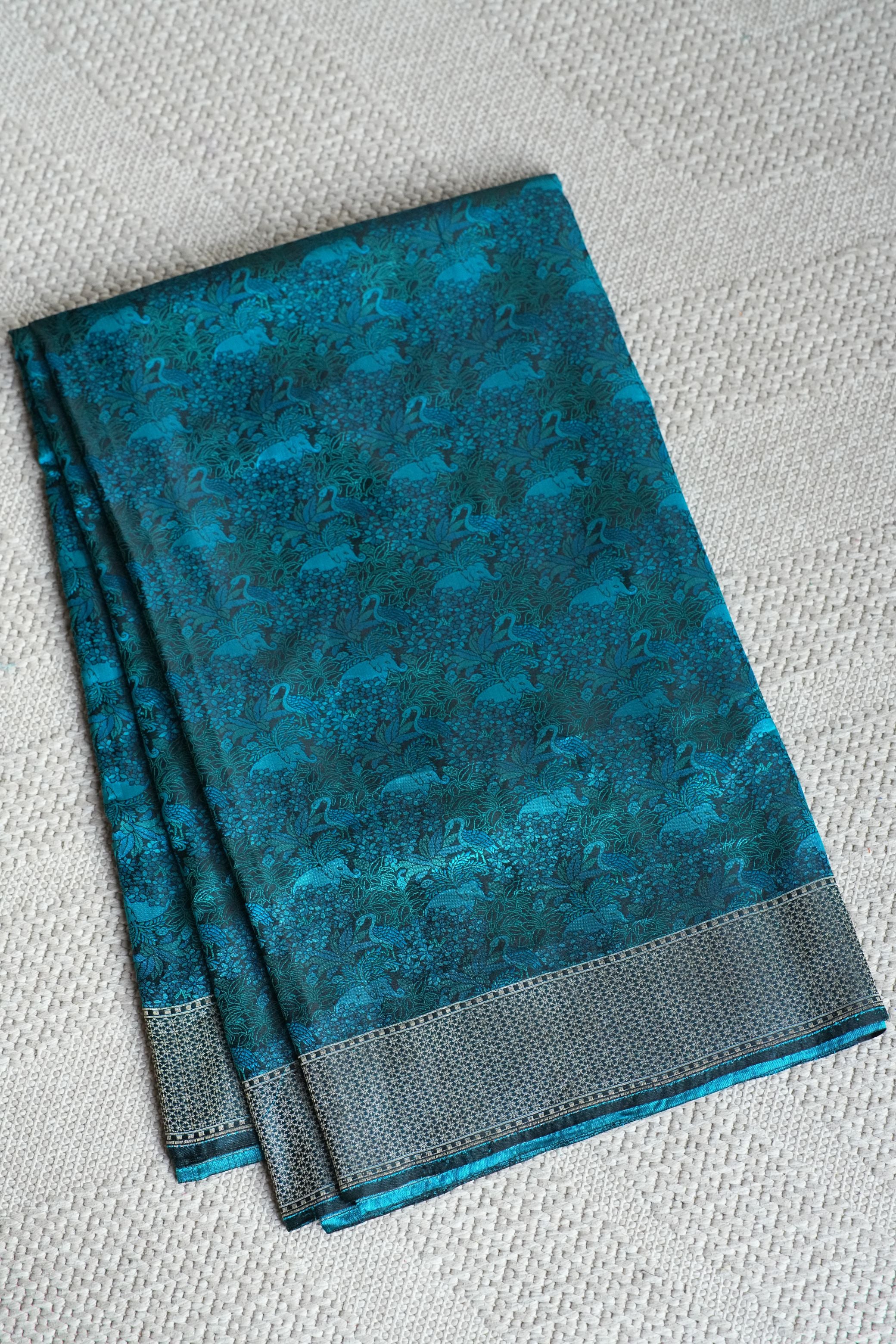 Neela Blue Banaras Saree