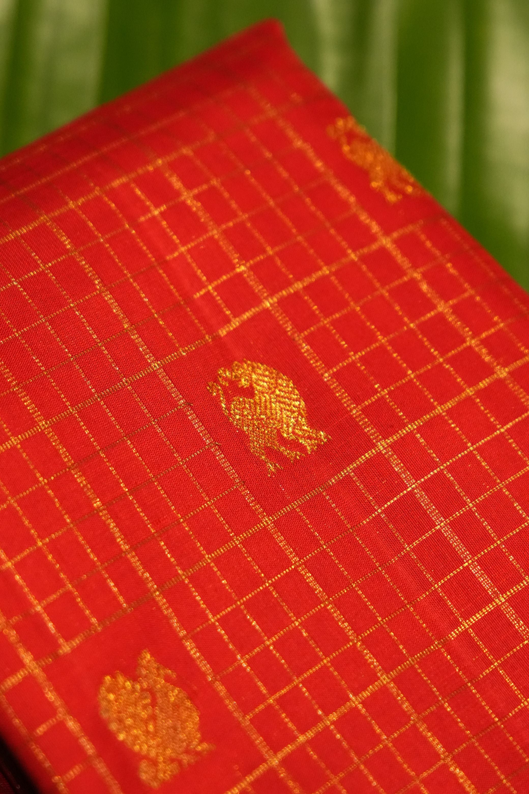 Uma Red Vintage Checks Kanchi Saree