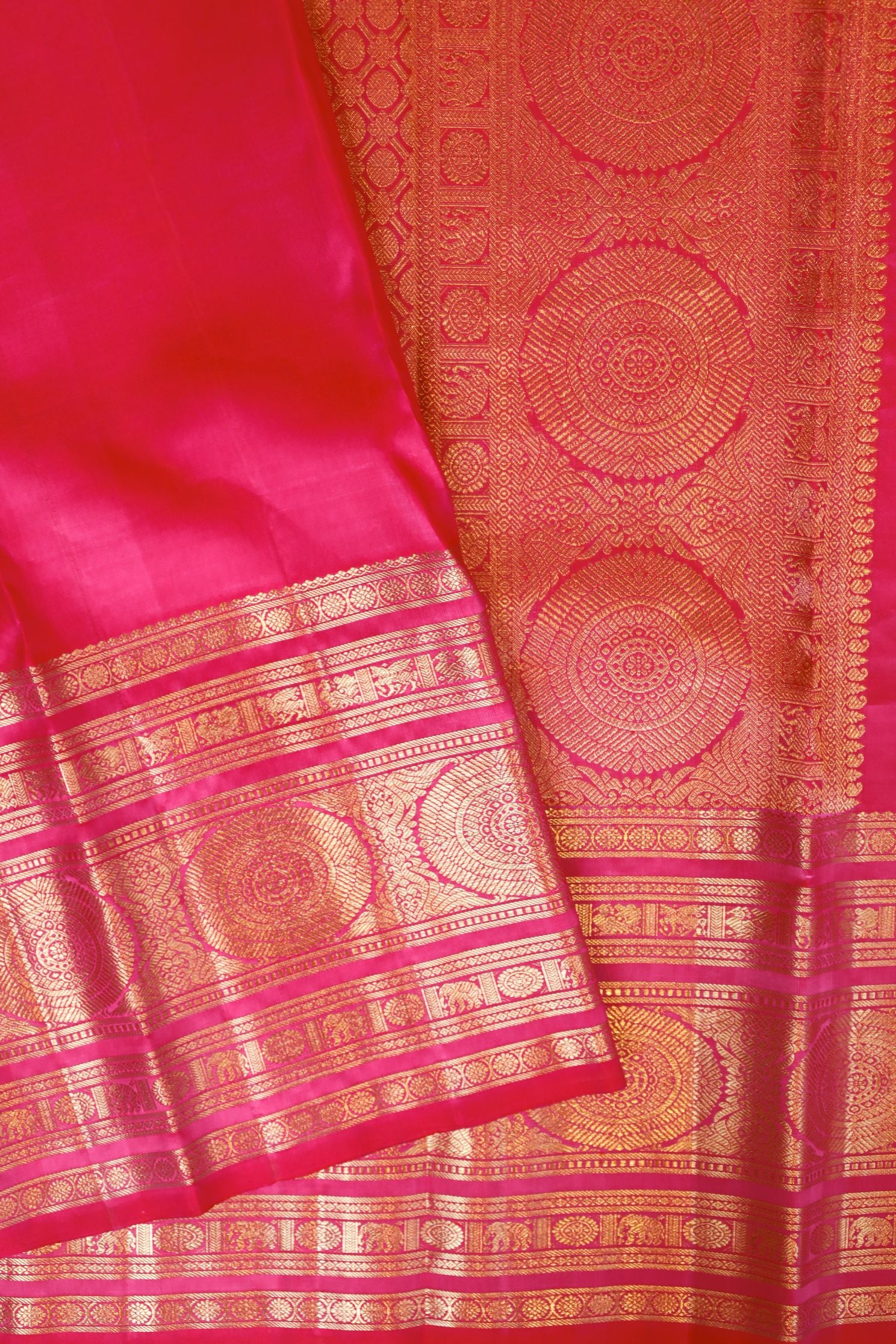 Pink Vintage Tissue Saree with Traditional Border