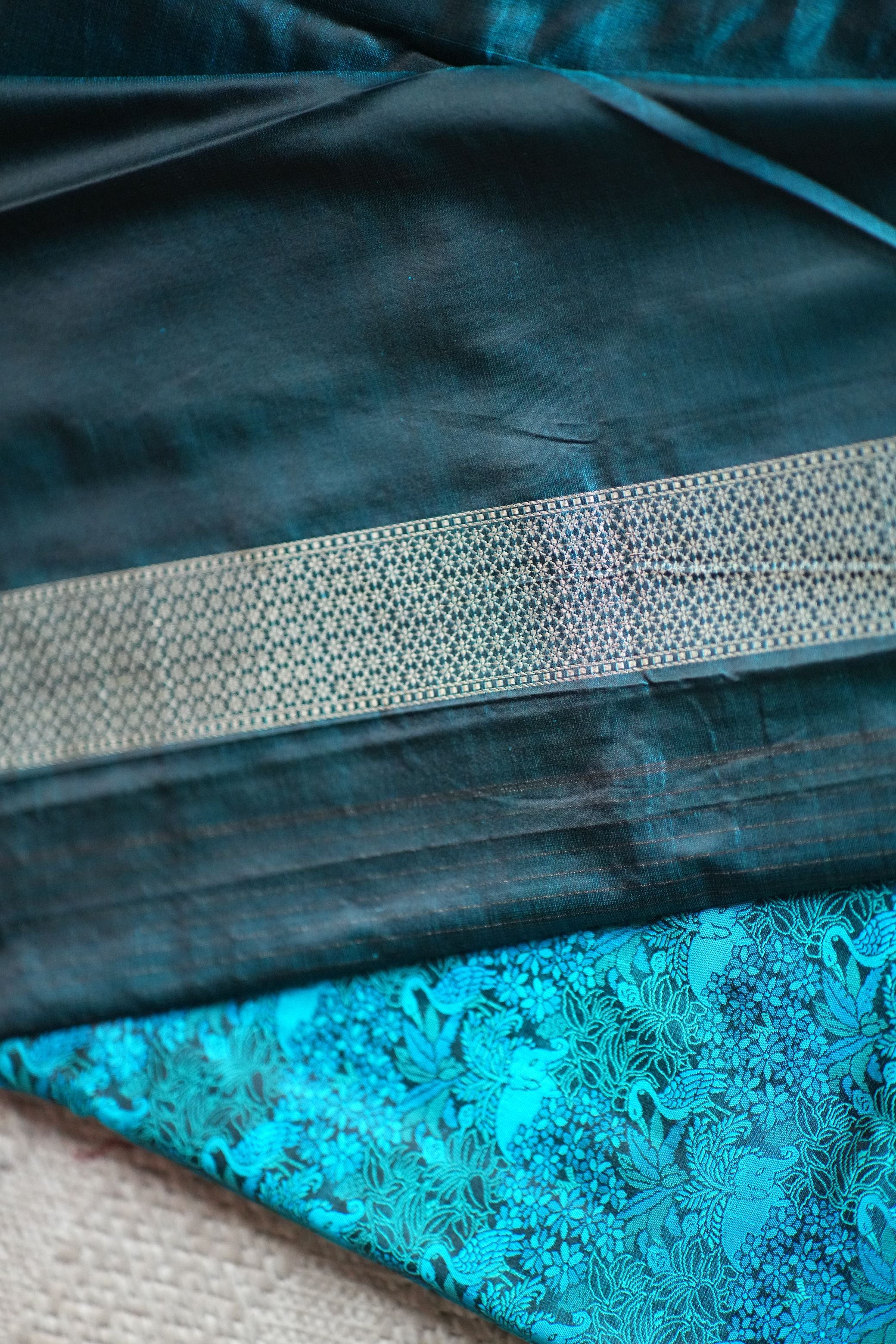 Neela Blue Banaras Saree
