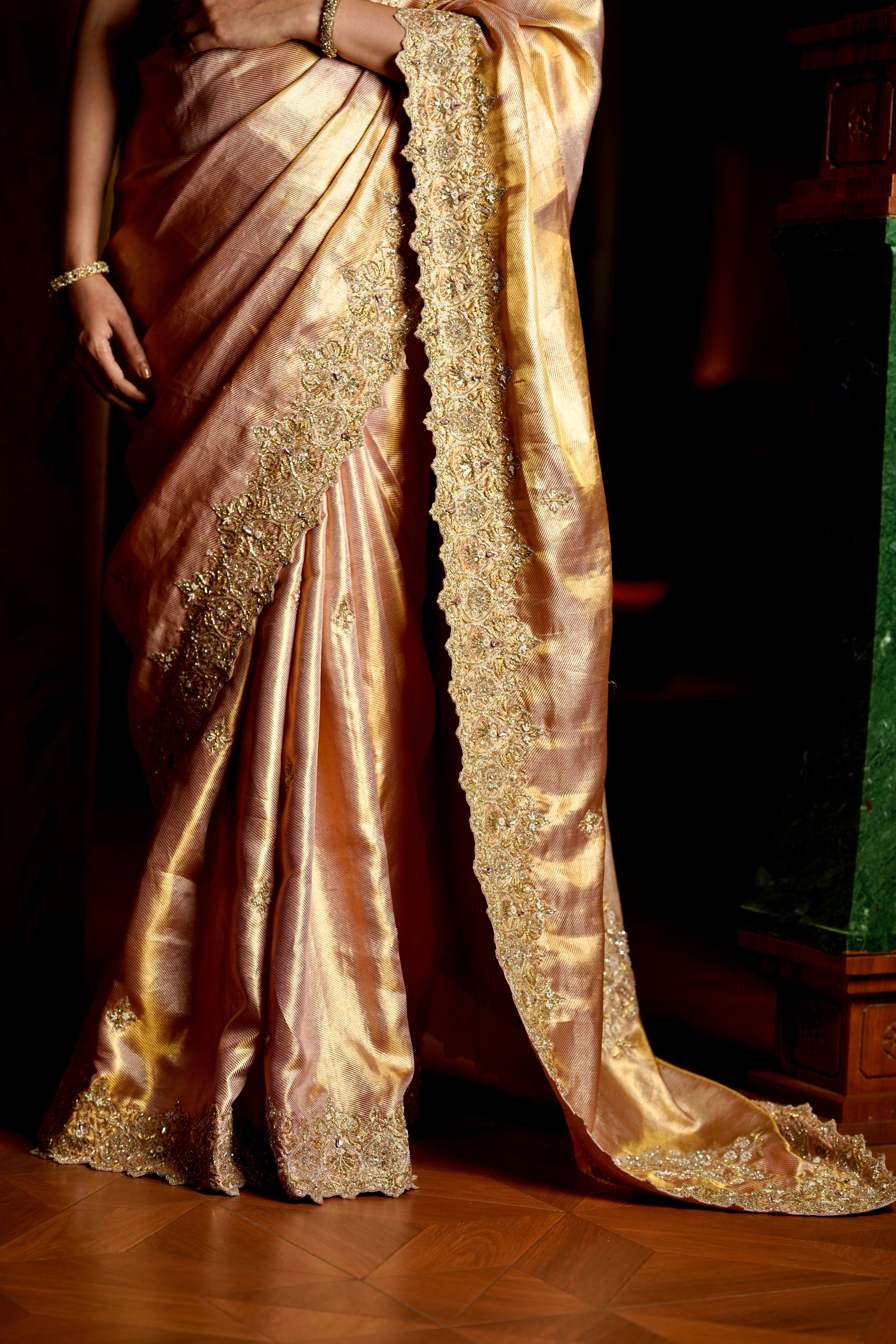 ABHIRA SAREE